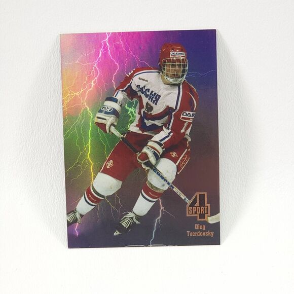 1994 Classic 4 Sport‎ High Voltage #HV8 Oleg Tverdovsky Anaheim Ducks 41 of 2995 - Picture 1 of 10